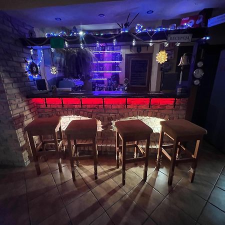 Dom Wczasowy Koral Dziwnów Exteriör bild