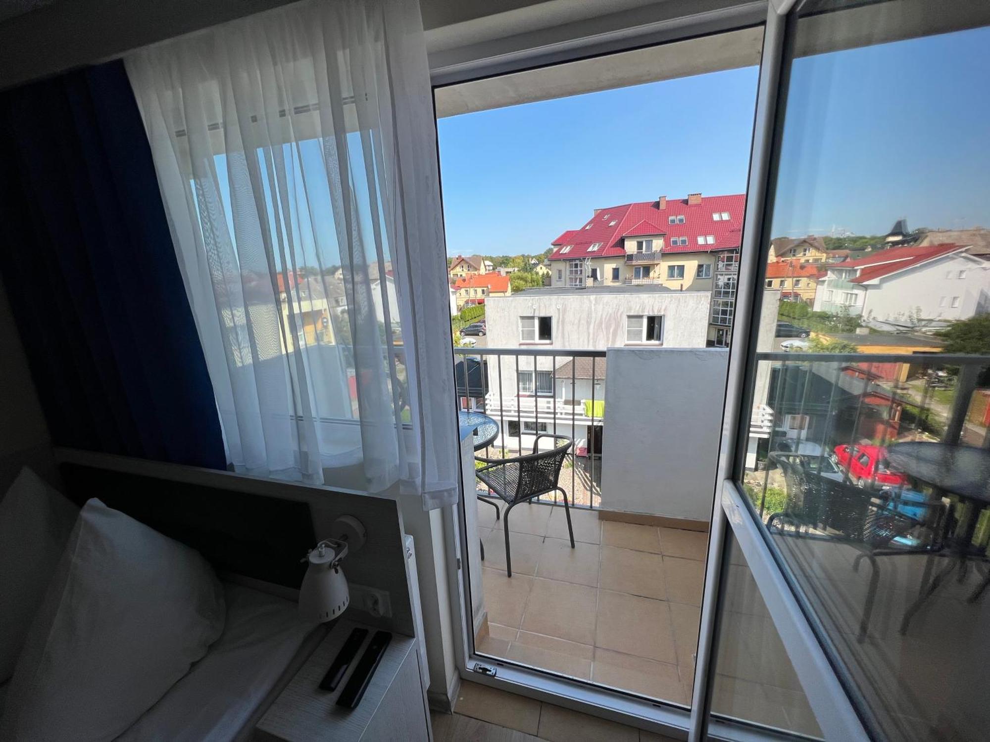 Dom Wczasowy Koral Dziwnów Exteriör bild